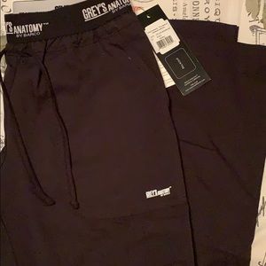 black scrub pants